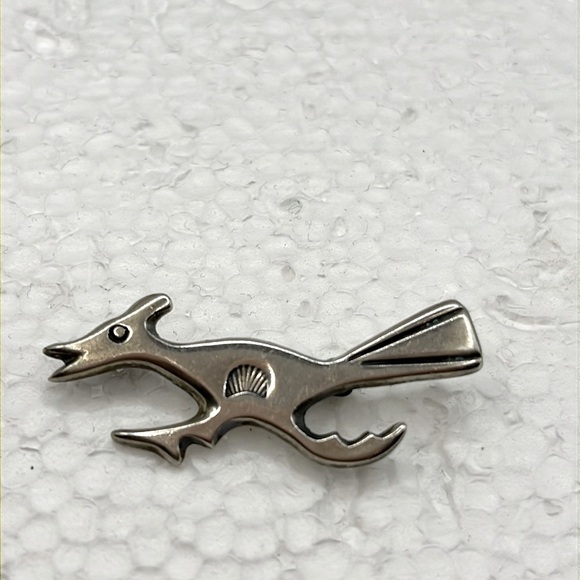 Roadrunner Pin Brooch Vintage Sterling Silver Tribal Vintage Pin - Picture 3 of 12